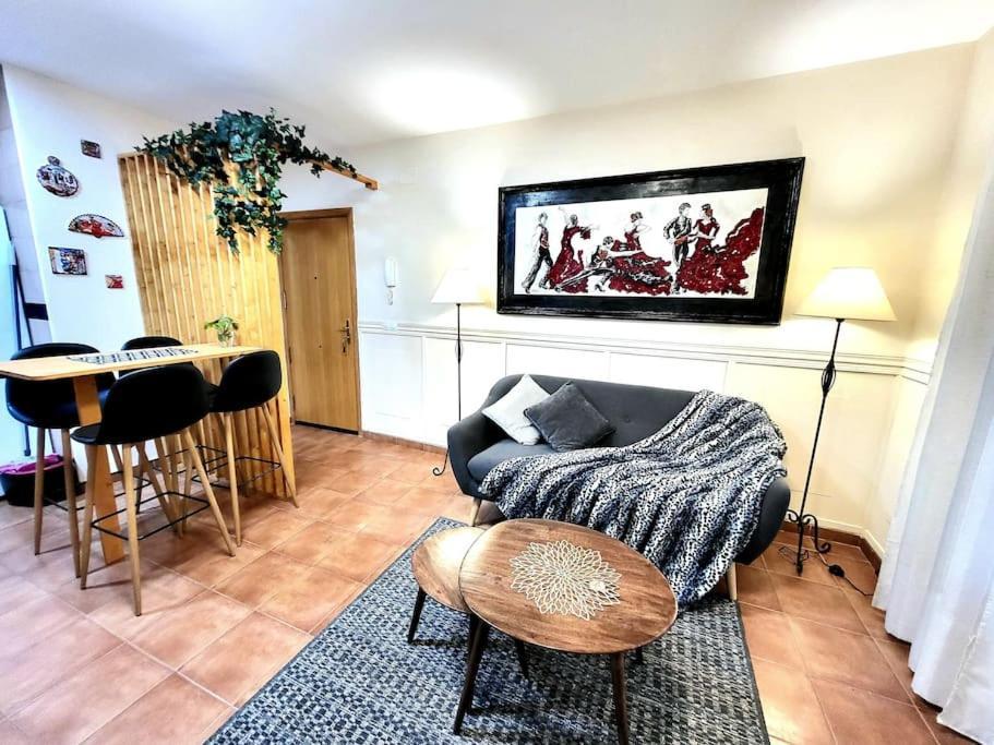 Flamenco, Apartamento Exclusivo De Dos Habitaciones En El Pleno Del Casco Antiguo, Alicante, Playa, Centro Historico, Rambla Zewnętrze zdjęcie